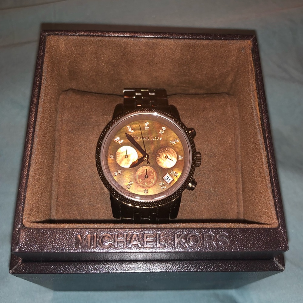 ✨ Michael Kors Watch ✨